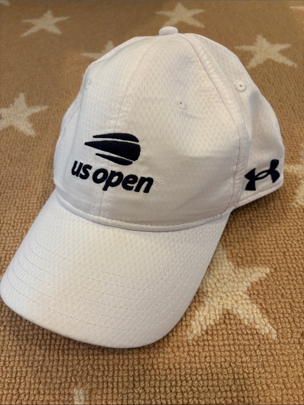 US OPEN WHITE TENNIS UNDER ARMOUR BASEBALL CAP
